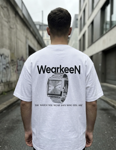 WEAR KEEN WHITE SHORT-SIZE T-SHIRT YOUR WATCH DESCRIBES YOU